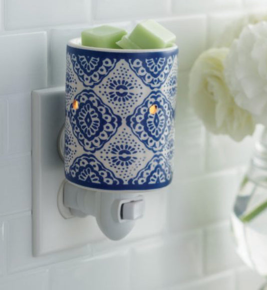Porcelain Indigo Mini Pluggable Wall Warmer